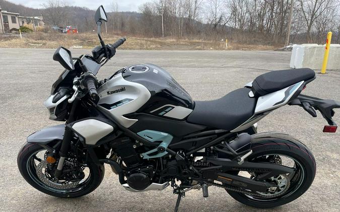 2025 Kawasaki Z900 ABS
