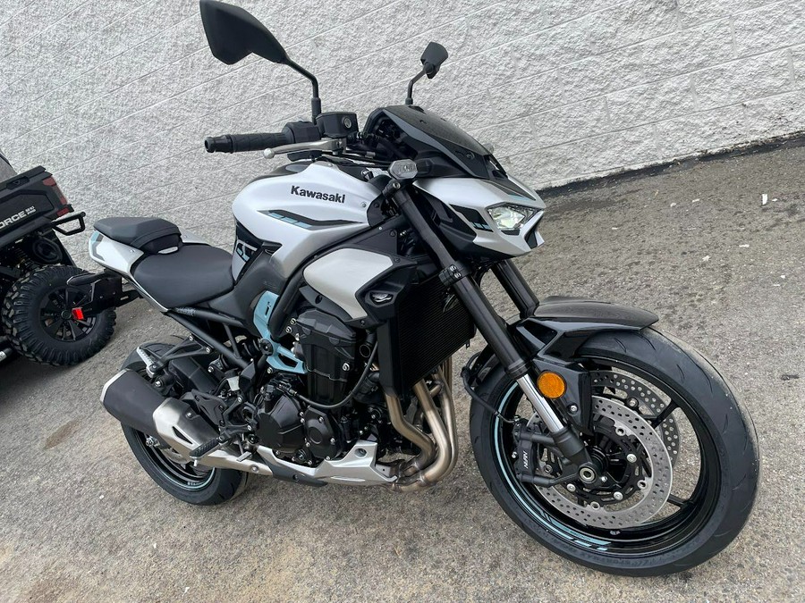 2025 Kawasaki Z900 ABS