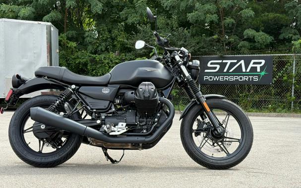 2026 Moto Guzzi V7 Stone