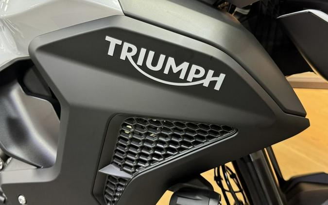 2023 Triumph Tiger 1200 GT Pro Snowdonia White