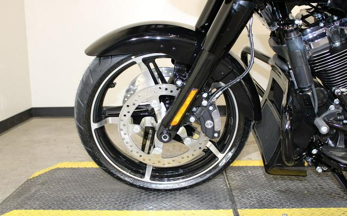 2026 Harley-Davidson® FLTRX - Road Glide®
