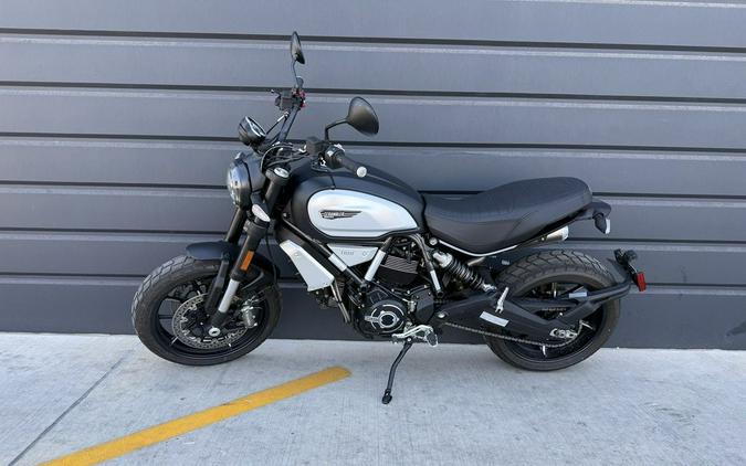 2023 Ducati Scrambler 1100 Dark PRO Dark Stealth