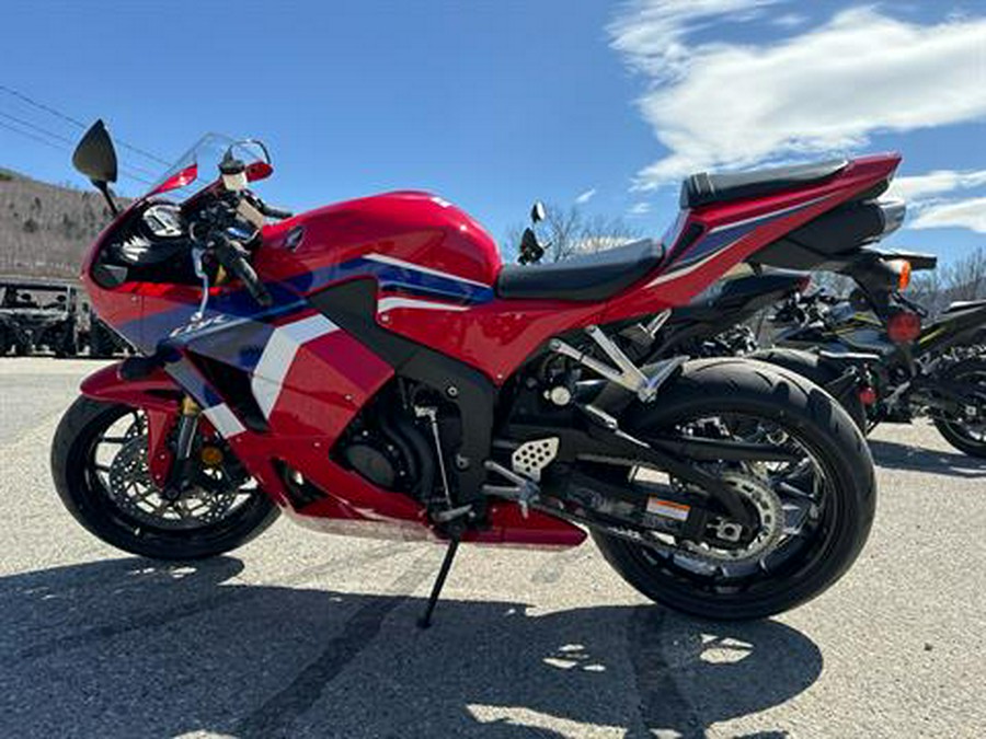 2024 Honda CBR600RR