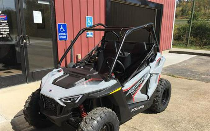 2024 Polaris RZR 200 EFI