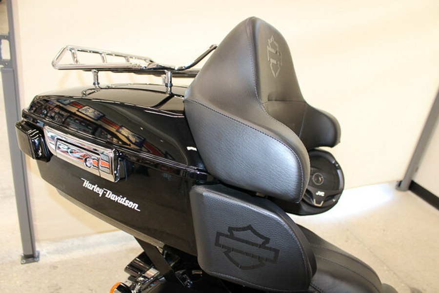 Used 2024 Harley-Davidson Heritage Classic 114 Cruiser FLHCS Motorcycle For Sale In Miami, Florida