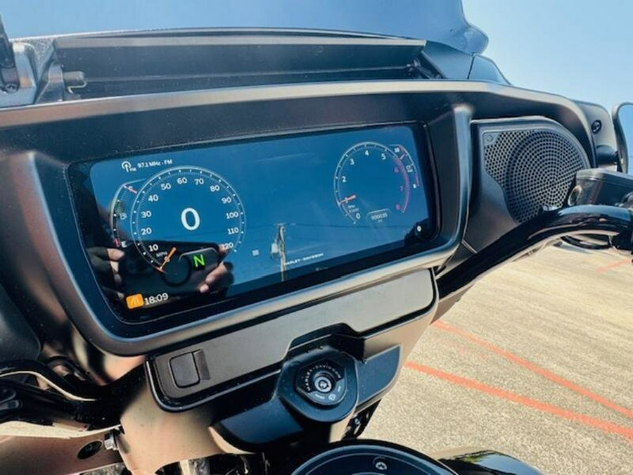 2024 Harley-Davidson® FLHX Street Glide®