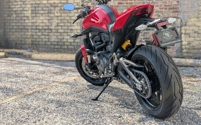 2026 Ducati MONSTER PLUS