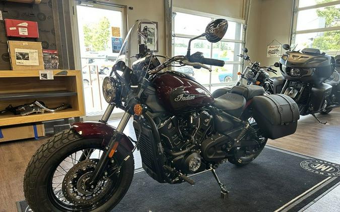 2025 Indian Super Scout Maroon Metallic With Graphics