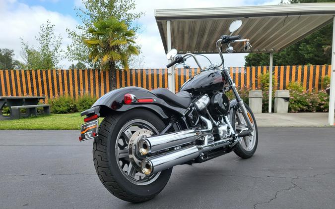 2024 Harley-Davidson Softail Standard Vivid Black