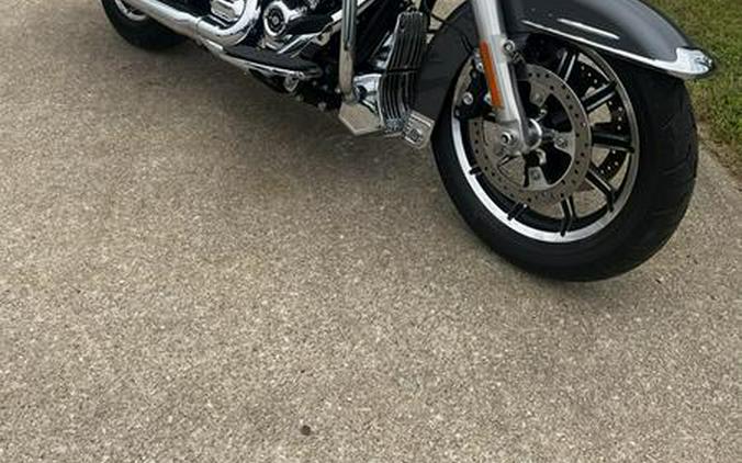 2023 Harley-Davidson® FLHRXS - Road King® Special