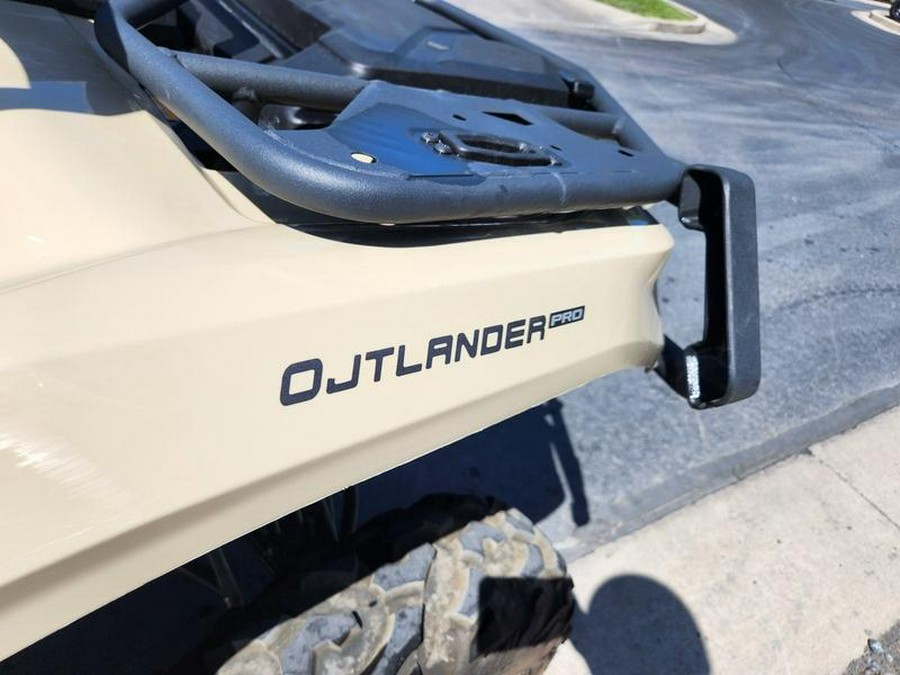 2024 Can-Am® Outlander Pro XU HD7