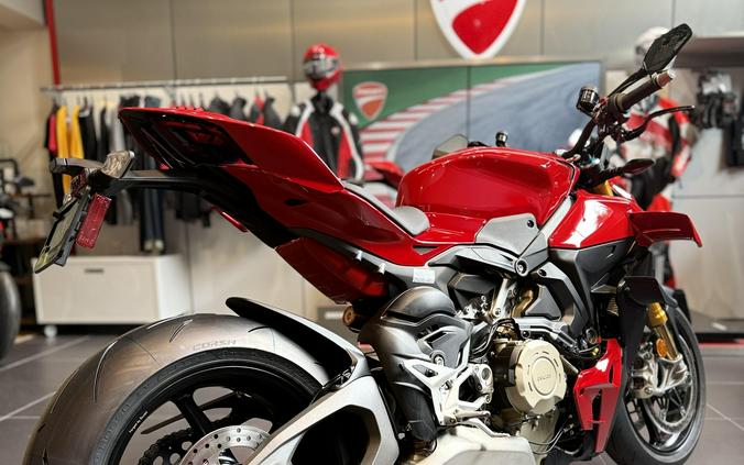 2026 Ducati STREETFIGHTER V4S