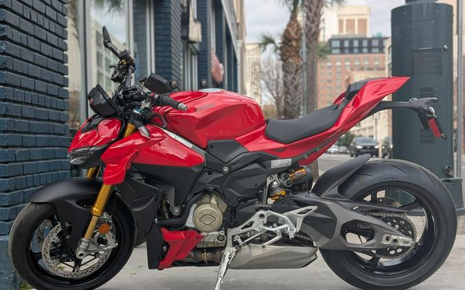 2026 Ducati STREETFIGHTER V4S