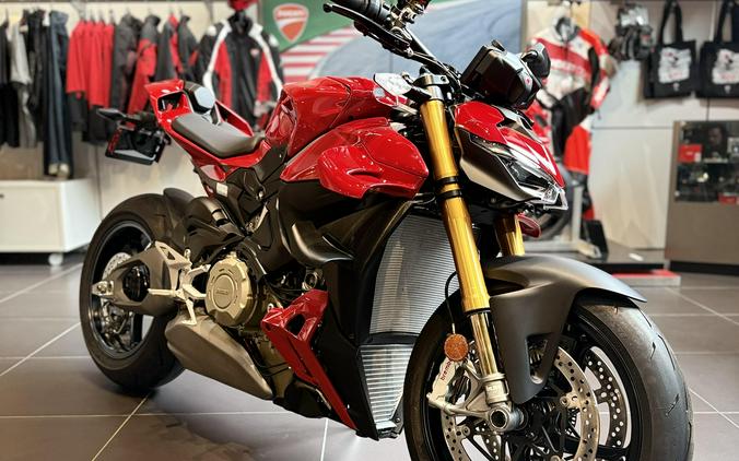 2026 Ducati STREETFIGHTER V4S