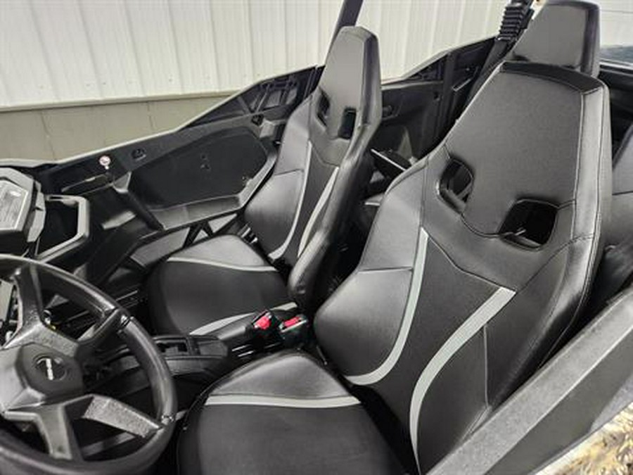 2023 Can-Am Commander MAX XT 1000R