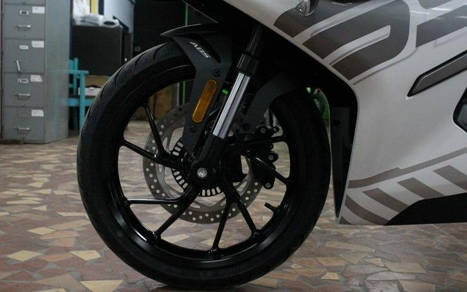 2026 CFMOTO 300SS 300SS - T6001288