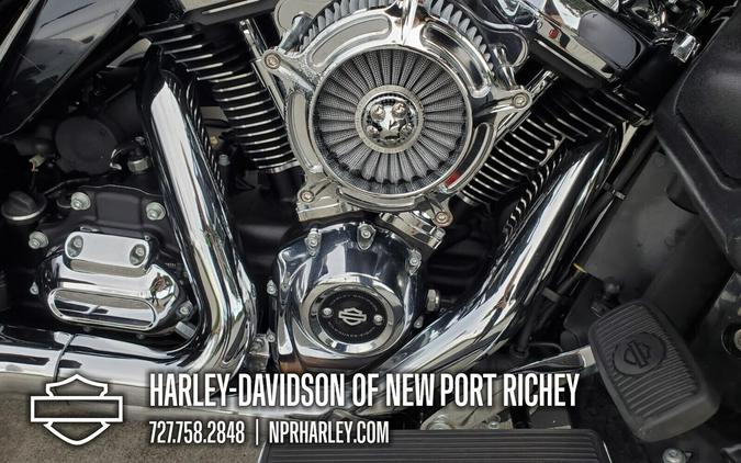 FLTRT 2023 Road Glide® 3