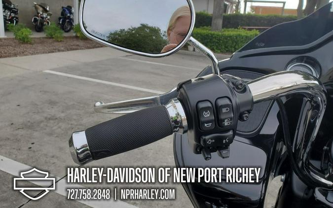 FLTRT 2023 Road Glide® 3