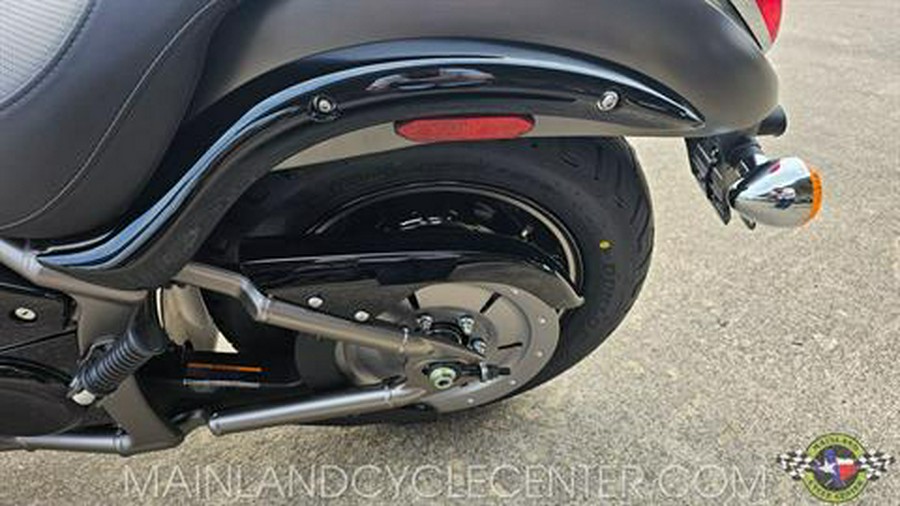 2024 Kawasaki Vulcan 900 Custom