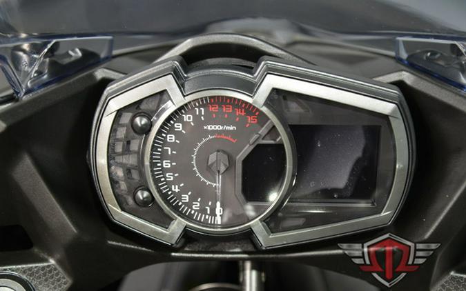 2020 Kawasaki Ninja 400 ABS Spark Black/ Magnetic Dark Gray/ Ph