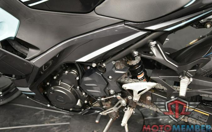 2020 Kawasaki Ninja 400 ABS Spark Black/ Magnetic Dark Gray/ Ph