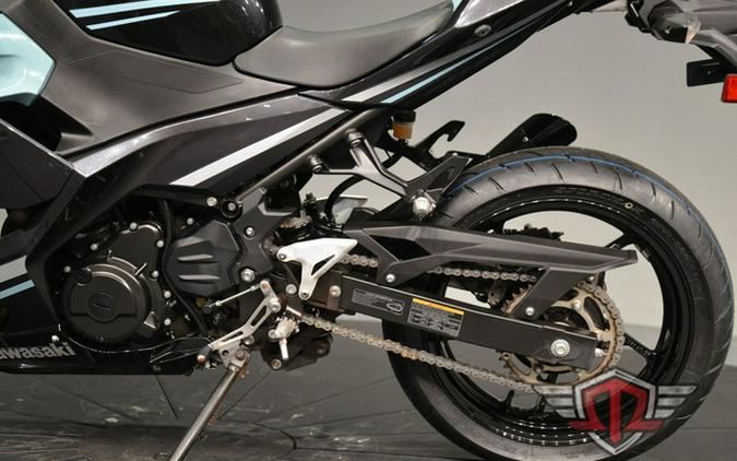 2020 Kawasaki Ninja 400 ABS Spark Black/ Magnetic Dark Gray/ Ph