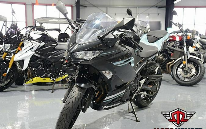 2020 Kawasaki Ninja 400 ABS Spark Black/ Magnetic Dark Gray/ Ph