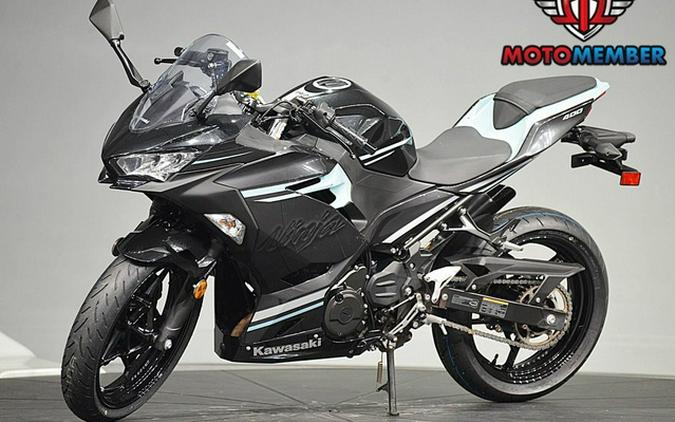 2020 Kawasaki Ninja 400 ABS Spark Black/ Magnetic Dark Gray/ Ph
