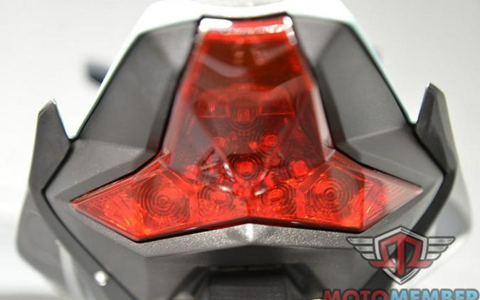 2020 Kawasaki Ninja 400 ABS Spark Black/ Magnetic Dark Gray/ Ph