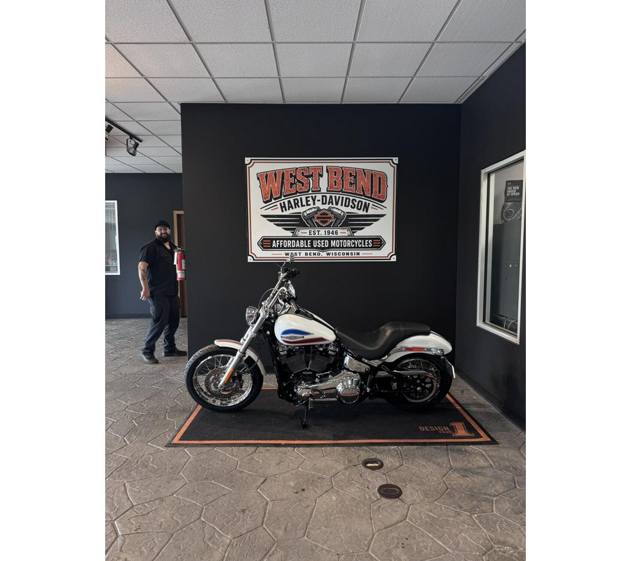 2026 Harley-Davidson Super Glide White Onyx Pearl