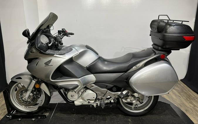 2010 Honda NT700V