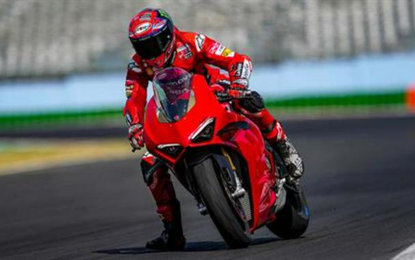 2023 Ducati Panigale V4 S