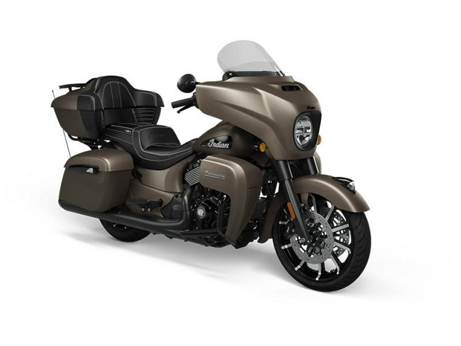 2021 Indian Motorcycle® Roadmaster® Dark Horse® Bronze Smoke