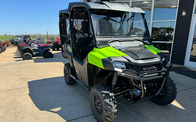 2024 Honda Pioneer 700-4 Deluxe