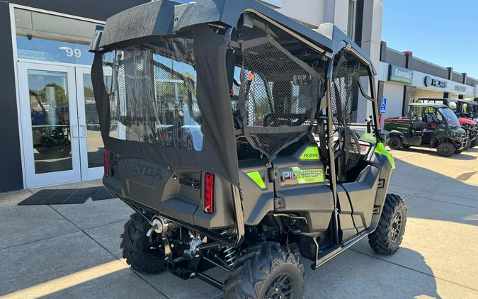 2024 Honda Pioneer 700-4 Deluxe