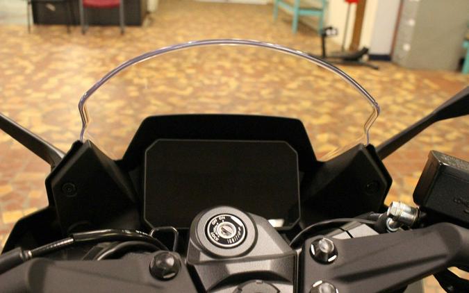 2025 Suzuki GSX-S 8R - S7100637