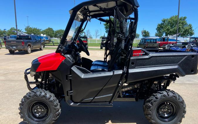 2024 Honda Pioneer 700 Base