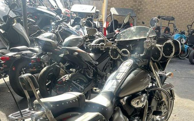 2005 Suzuki Boulevard C90T