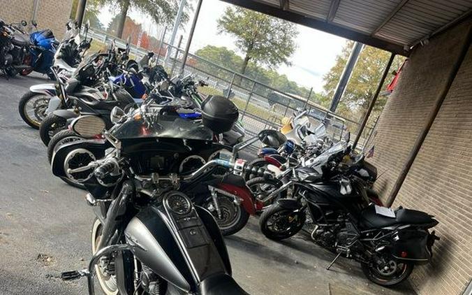 2005 Suzuki Boulevard C90T