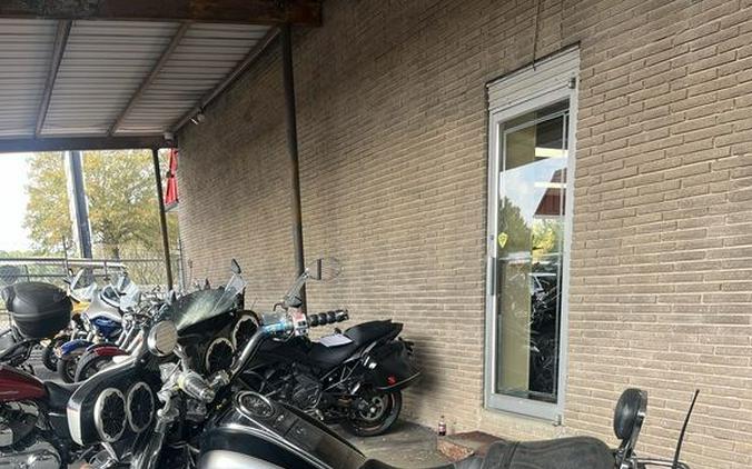 2005 Suzuki Boulevard C90T