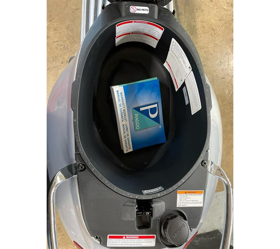 2025 Vespa Primavera 150 Tech