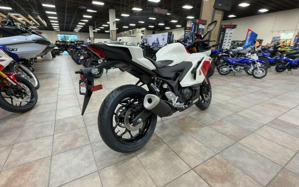 2026 Yamaha YZF-R3 ABS CA 70TH ANNIVERSARY EDITION