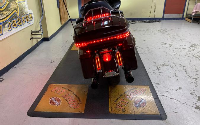 2018 Harley-Davidson® Road Glide® Ultra Twisted Cherry FLTRU