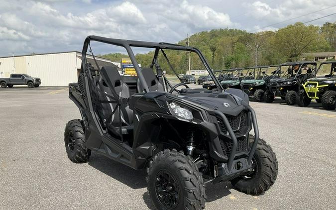 2025 Can-Am Maverick Trail DPS 700