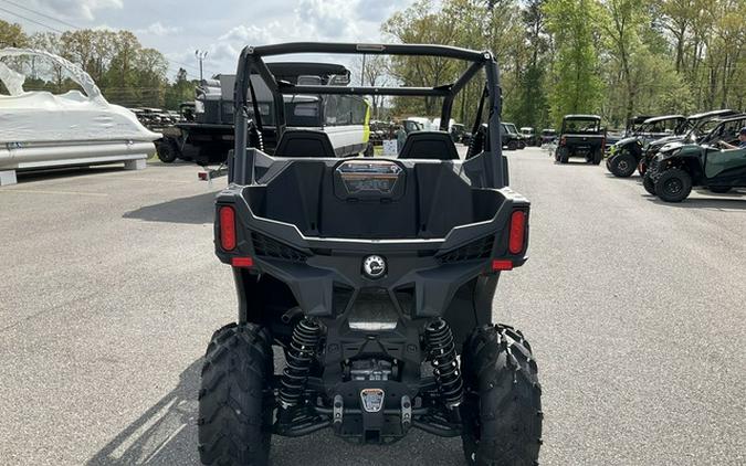 2025 Can-Am Maverick Trail DPS 700