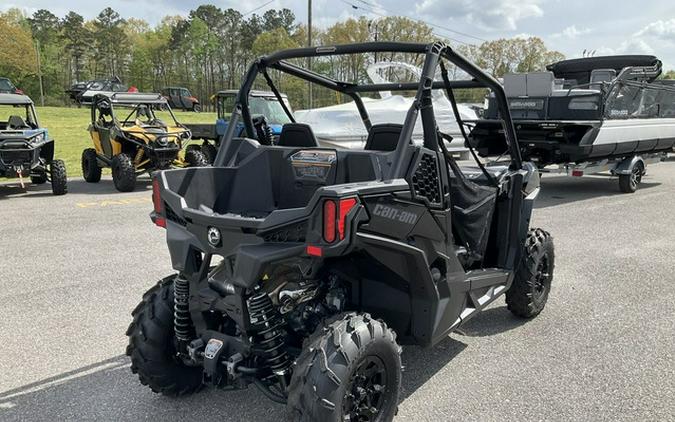 2025 Can-Am Maverick Trail DPS 700