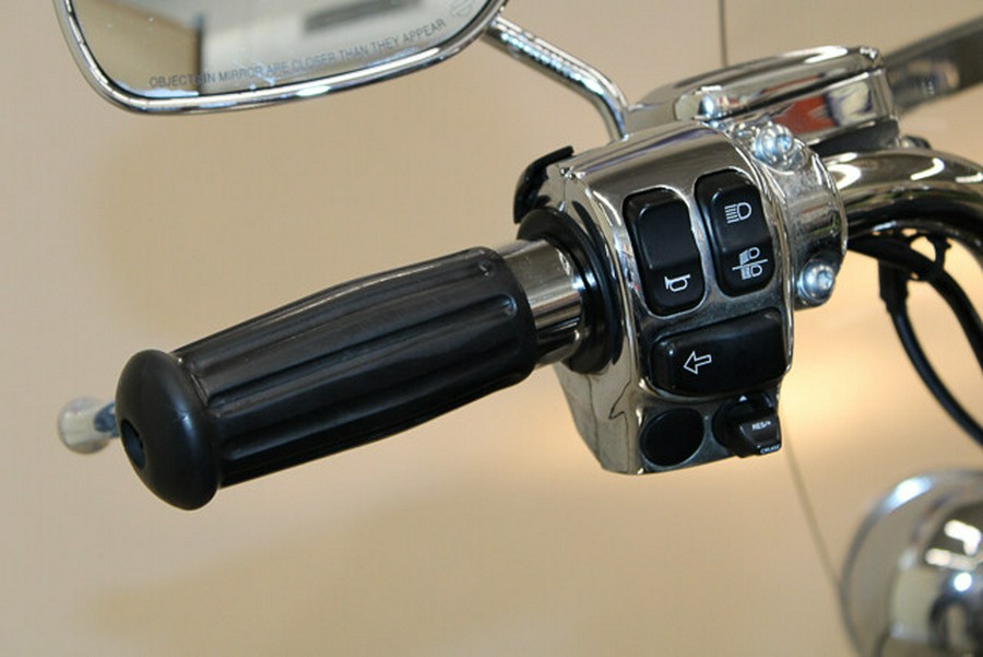 Used 2017 Harley-Davidson Road King Grand American Touring FLHR Motorcycle For Sale In Miami, Florida