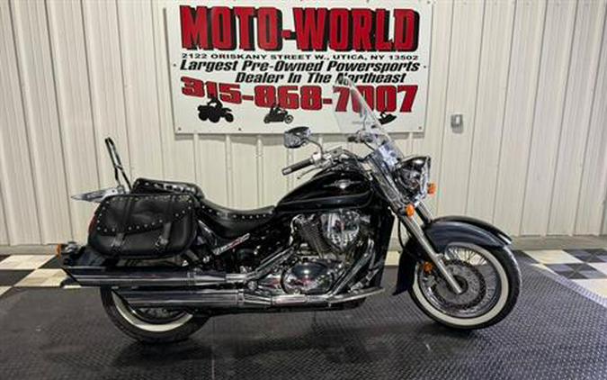 2011 Suzuki Boulevard C50T