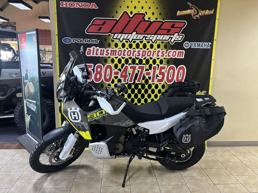 2027 Husqvarna Norden 901 Expedition