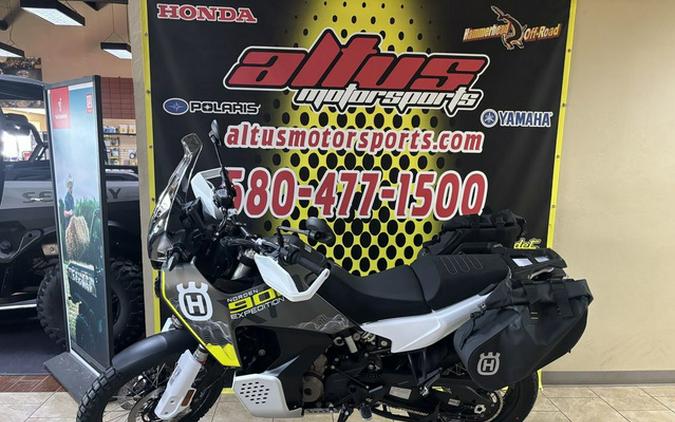 2027 Husqvarna Norden 901 Expedition